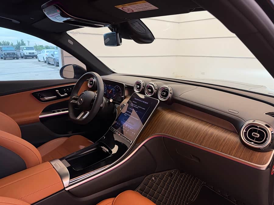 Mercedes-Benz GLC 2024 Facelift GLC 300 L 4MATIC Dynamic Type 5-Seater - zdjęcie 15