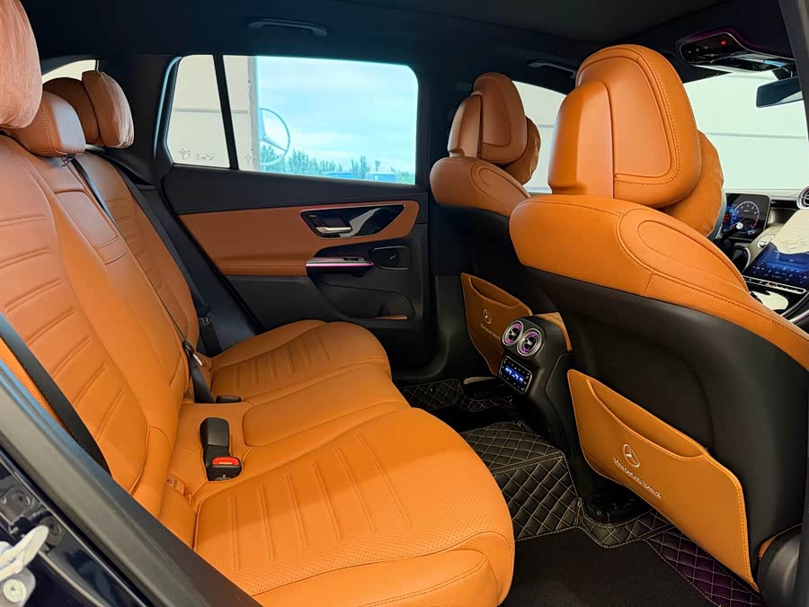 Mercedes-Benz GLC 2024 Facelift GLC 300 L 4MATIC Dynamic Type 5-Seater - zdjęcie 17