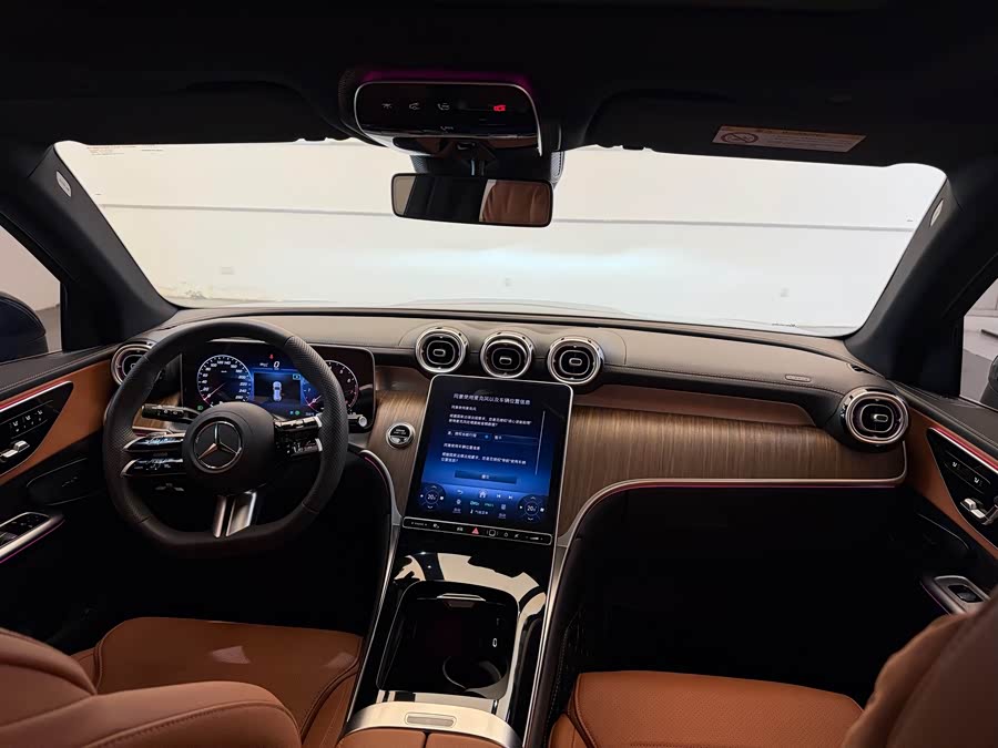 Mercedes-Benz GLC 2024 Facelift GLC 300 L 4MATIC Dynamic Type 5-Seater - zdjęcie 18