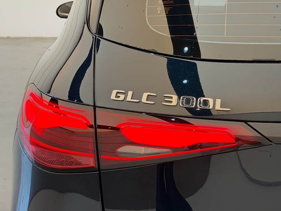 Mercedes-Benz GLC 2024 Facelift GLC 300 L 4MATIC Dynamic Type 5-Seater - zdjęcie 9