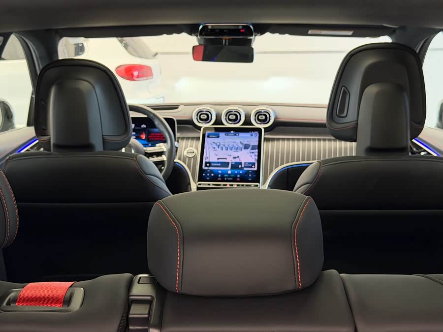 Mercedes-Benz GLC AMG 2024 AMG GLC 43 4MATIC - zdjęcie 16