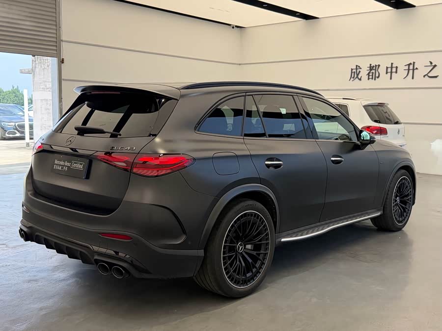 Mercedes-Benz GLC AMG 2024 AMG GLC 43 4MATIC - zdjęcie 8