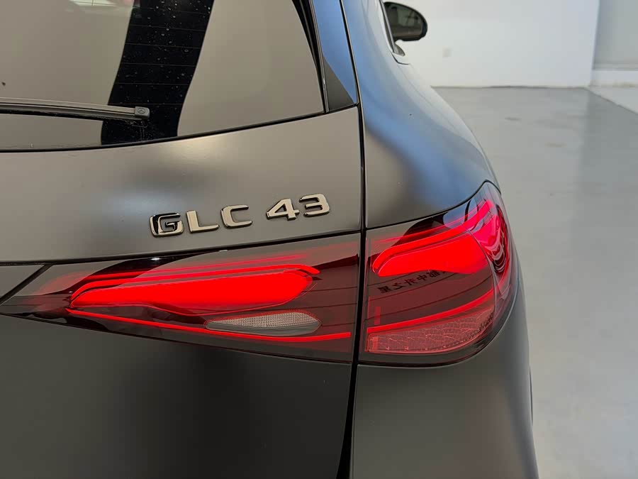 Mercedes-Benz GLC AMG 2024 AMG GLC 43 4MATIC - zdjęcie 9