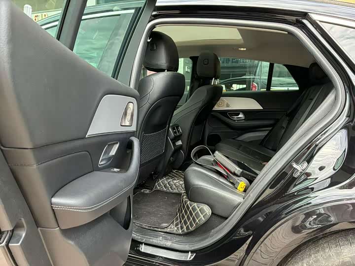 Mercedes-Benz GLE 350 4MATIC Coupe SUV Fashion - zdjęcie 16