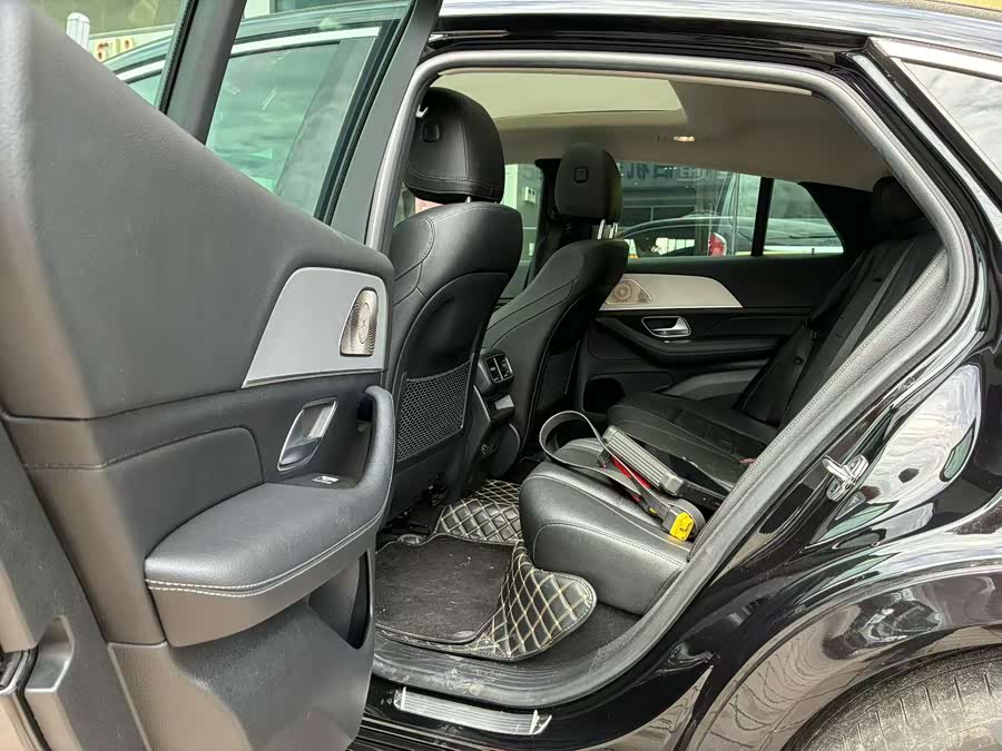 Mercedes-Benz GLE 350 4MATIC Coupe SUV Fashion - zdjęcie 7