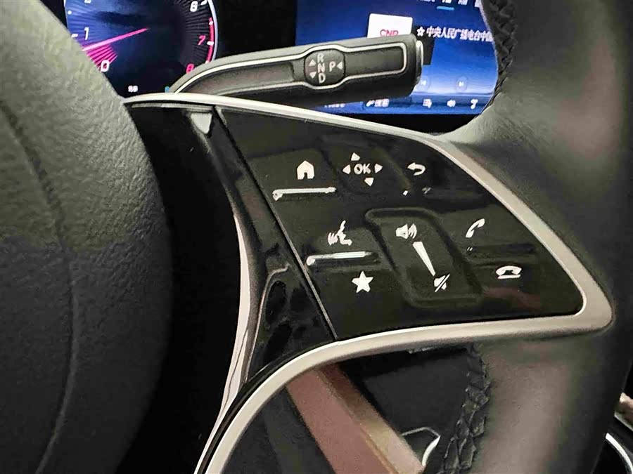 Mercedes-Benz GLE 350 4MATIC Fashion - zdjęcie 11