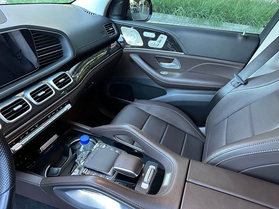 Mercedes-Benz GLS 2023 GLS 450 4MATIC Fashion Edition - zdjęcie 11