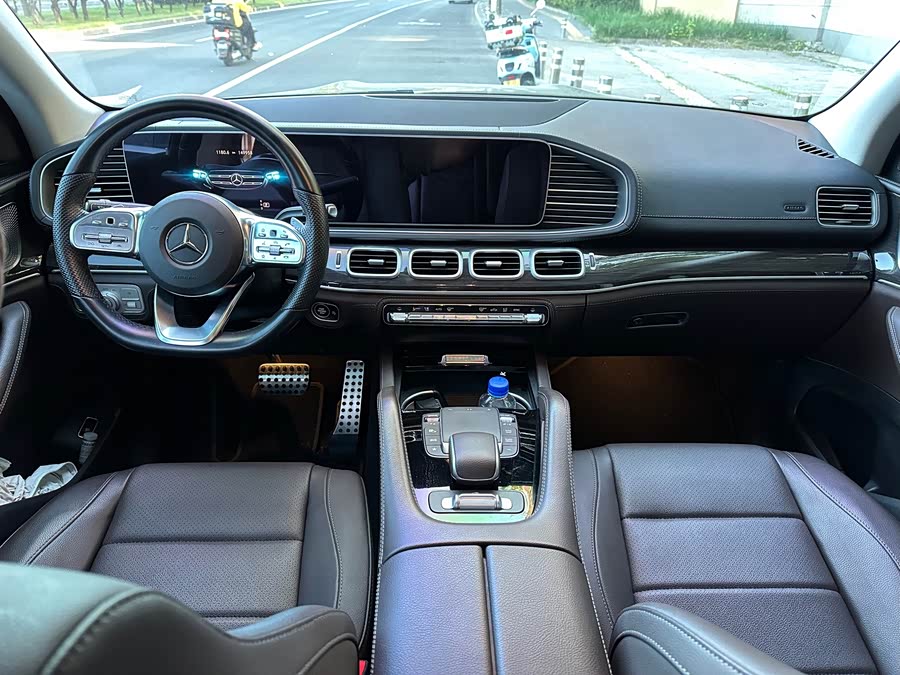 Mercedes-Benz GLS 2023 GLS 450 4MATIC Fashion Edition - zdjęcie 13
