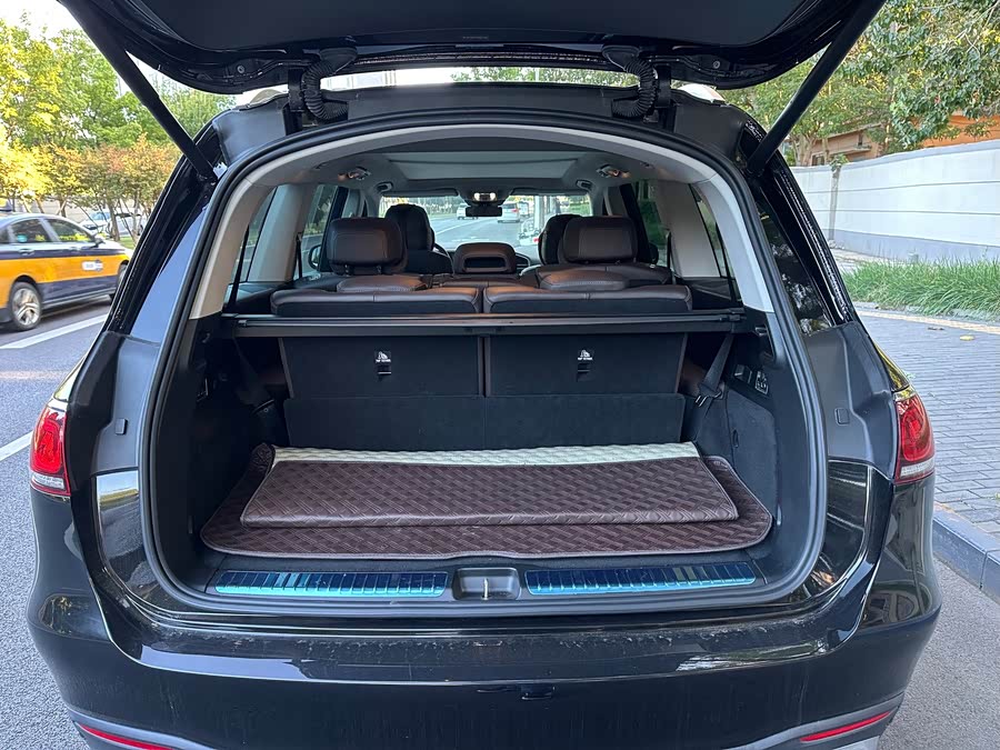 Mercedes-Benz GLS 2023 GLS 450 4MATIC Fashion Edition - zdjęcie 14