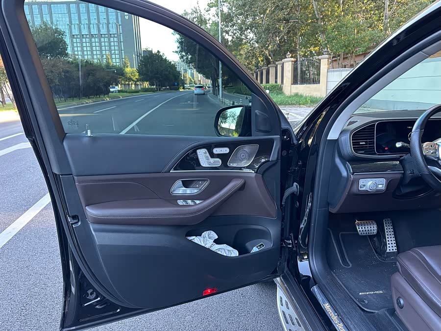 Mercedes-Benz GLS 2023 GLS 450 4MATIC Fashion Edition - zdjęcie 8