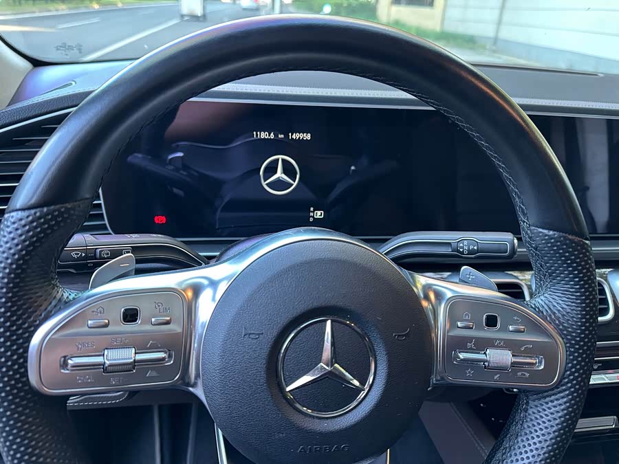 Mercedes-Benz GLS 2023 GLS 450 4MATIC Fashion Edition - zdjęcie 9