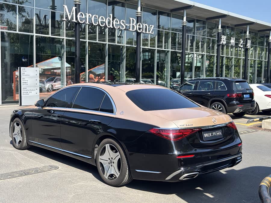 Mercedes-Benz S-Class 2024 S 400 L Luxury - zdjęcie 4