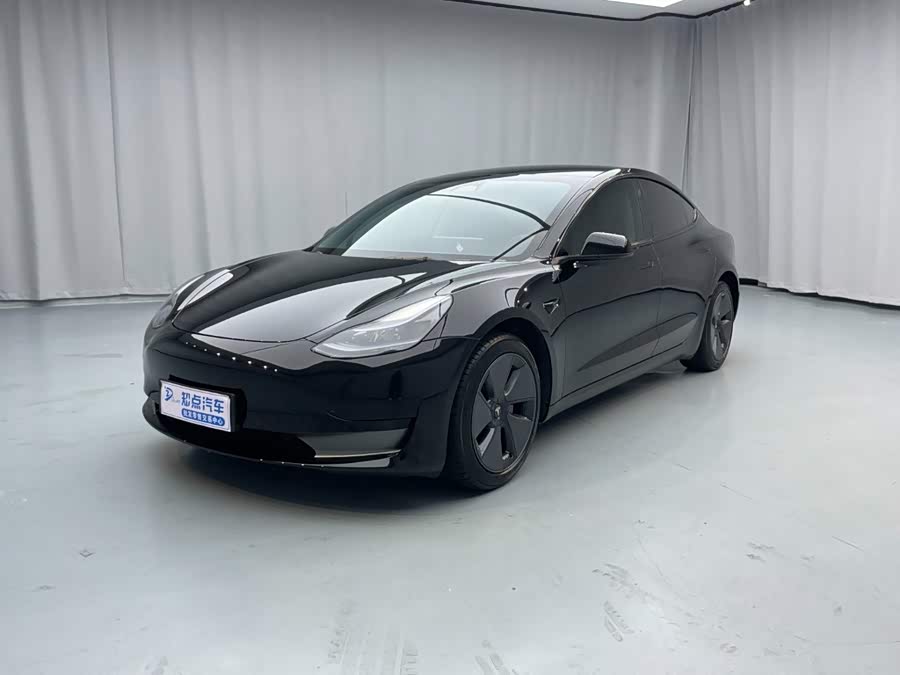 Model 3 2022 RWD - zdjęcie 1
