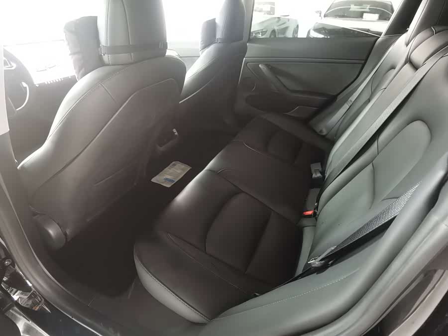Model 3 2022 RWD - zdjęcie 10