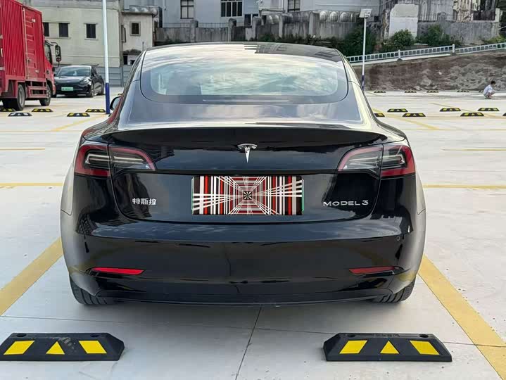 Model 3 2022 RWD - zdjęcie 12