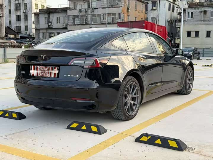 Model 3 2022 RWD - zdjęcie 13