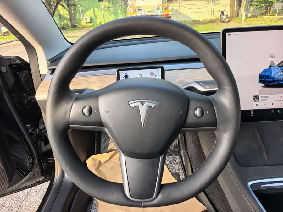 Model 3 2022 RWD - zdjęcie 13