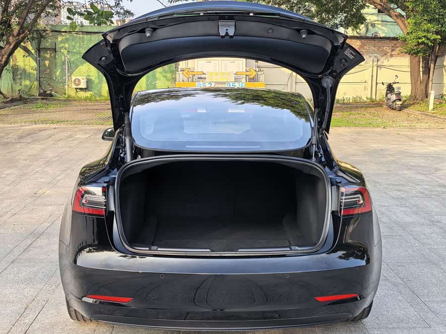 Model 3 2022 RWD - zdjęcie 15