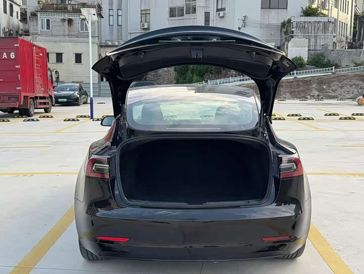Model 3 2022 RWD - zdjęcie 18
