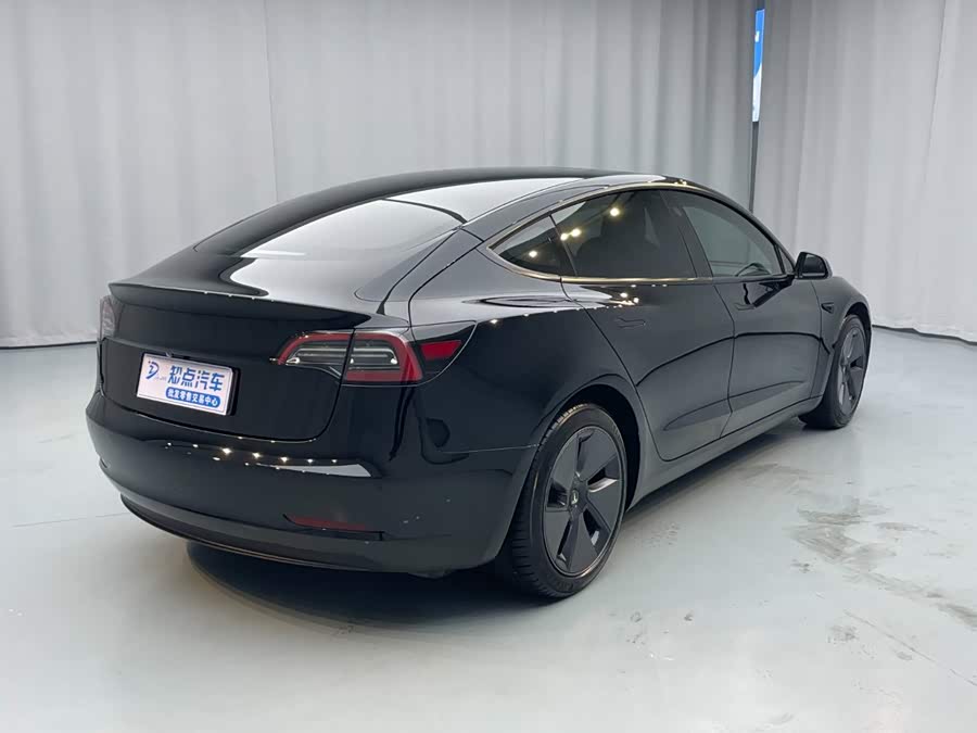 Model 3 2022 RWD - zdjęcie 4