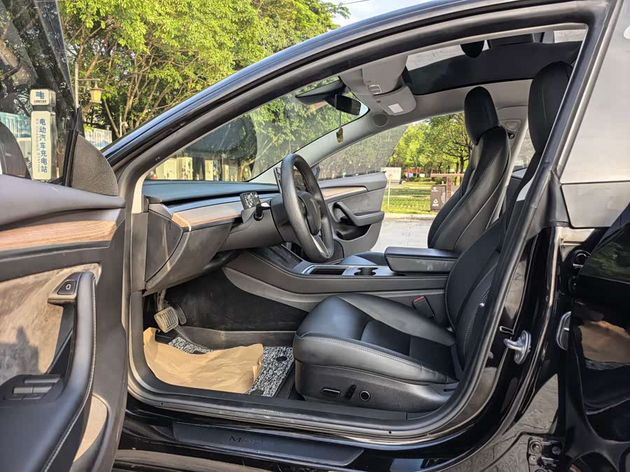 Model 3 2022 RWD - zdjęcie 5