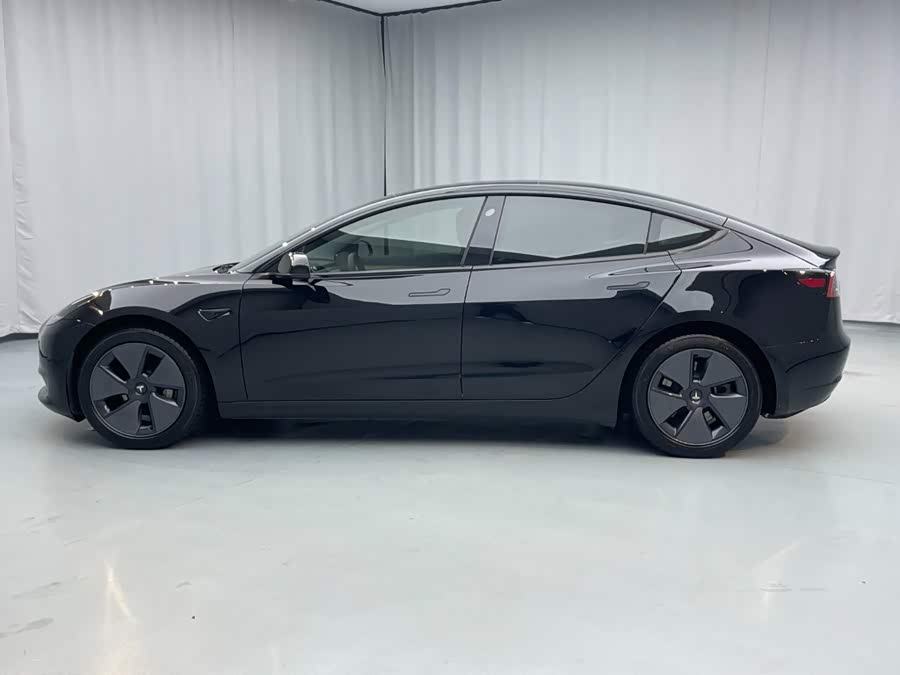 Model 3 2022 RWD - zdjęcie 8