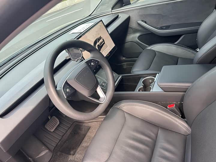 Model 3 2023 Long Range AWD - zdjęcie 14