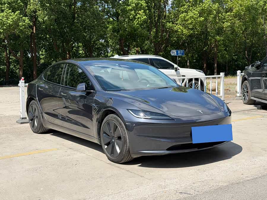 Model 3 2023 RWD - zdjęcie 2