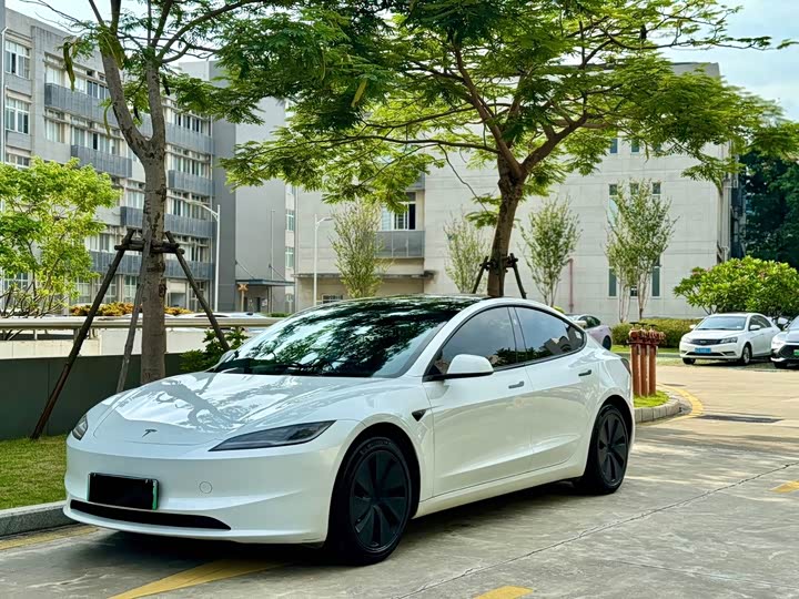 Model 3 2023 RWD - zdjęcie 16