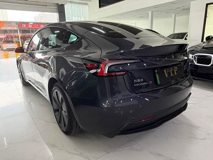 Model 3 2023 RWD - zdjęcie 16