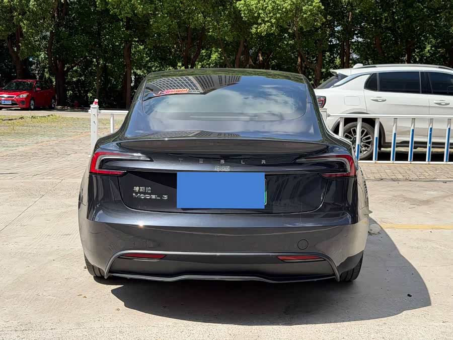 Model 3 2023 RWD - zdjęcie 6