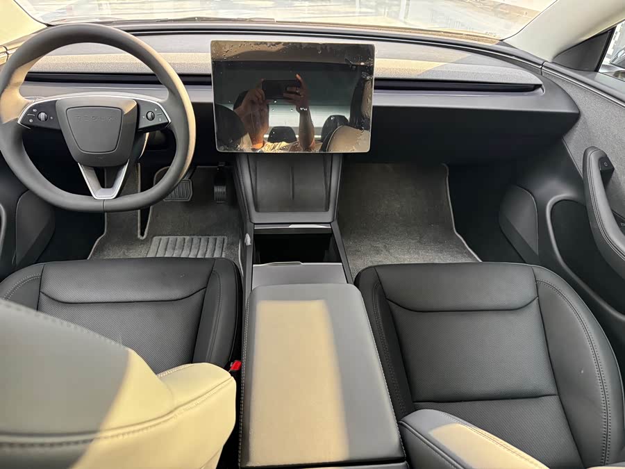 Model 3 2023 RWD - zdjęcie 7