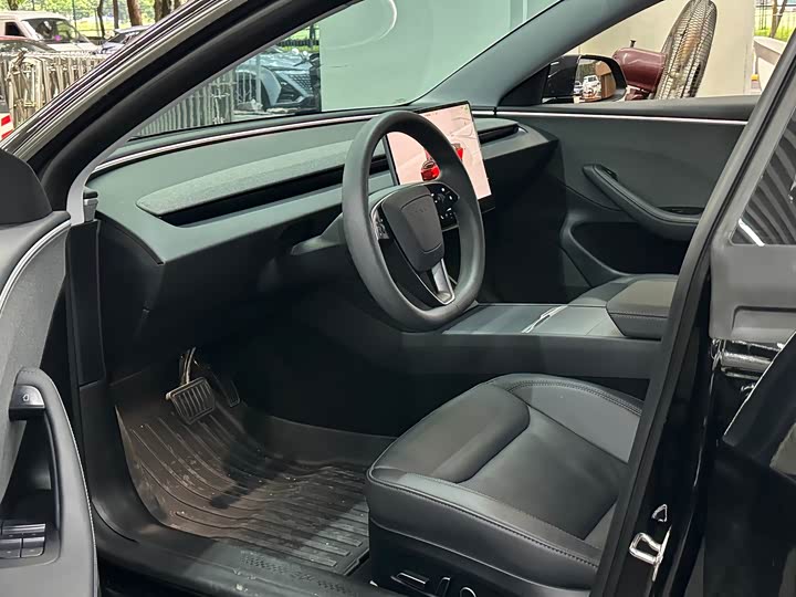 Model 3 2023 RWD - zdjęcie 10