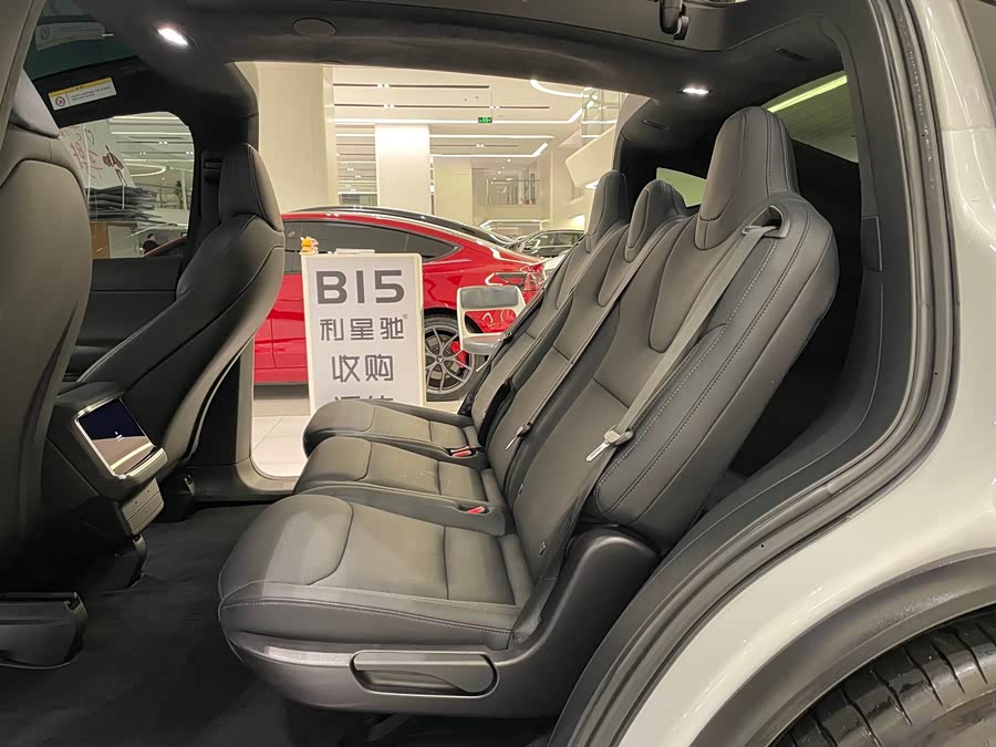Model X 2023 Dual Motor All-Wheel Drive Version - zdjęcie 17