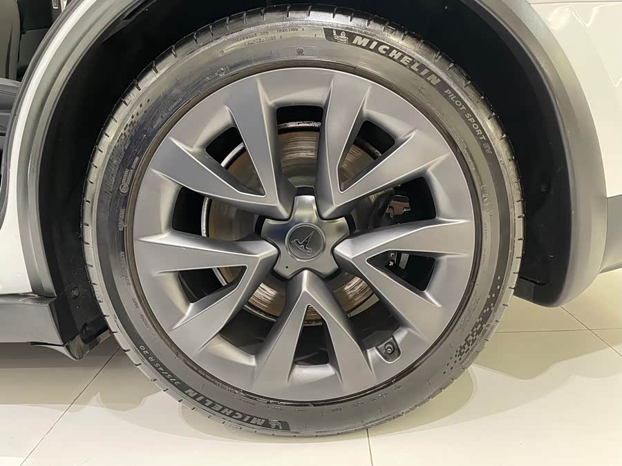 Model X 2023 Dual Motor All-Wheel Drive Version - zdjęcie 20