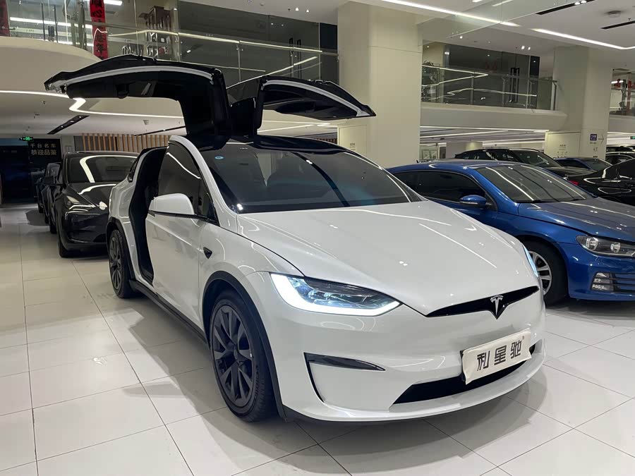 Model X 2023 Dual Motor All-Wheel Drive Version - zdjęcie 3