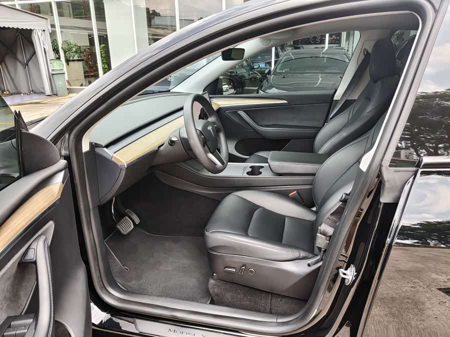 Model Y 2022 Facelift Long Range All-Wheel Drive Version - zdjęcie 6