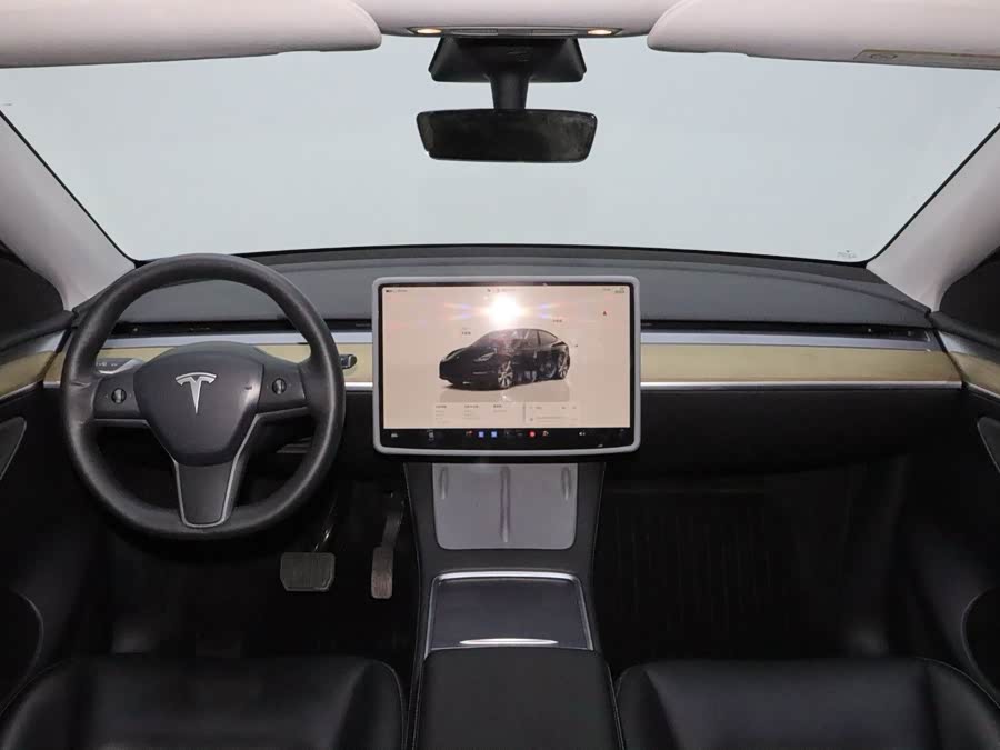 Model Y 2022 Facelift RWD - zdjęcie 14