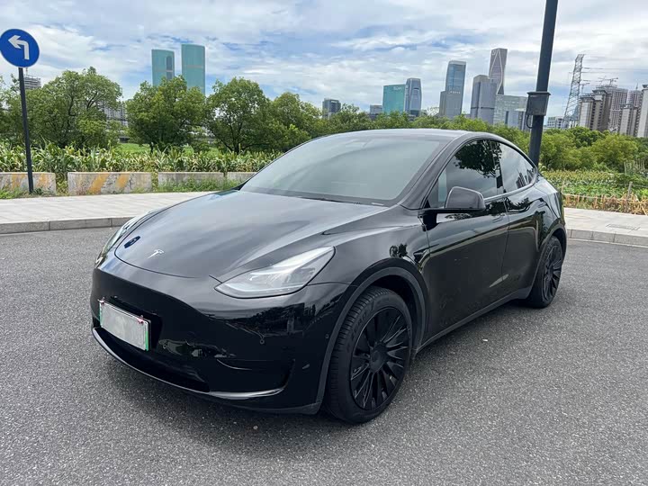 Model Y 2022 Facelift RWD - zdjęcie 19