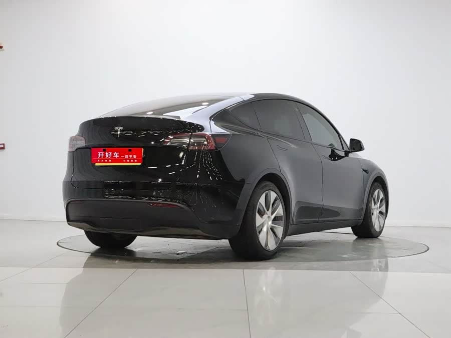 Model Y 2022 Facelift RWD - zdjęcie 4