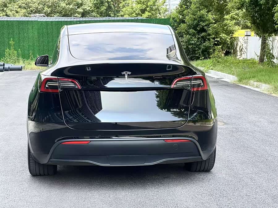 Model Y 2022 Facelift RWD - zdjęcie 5