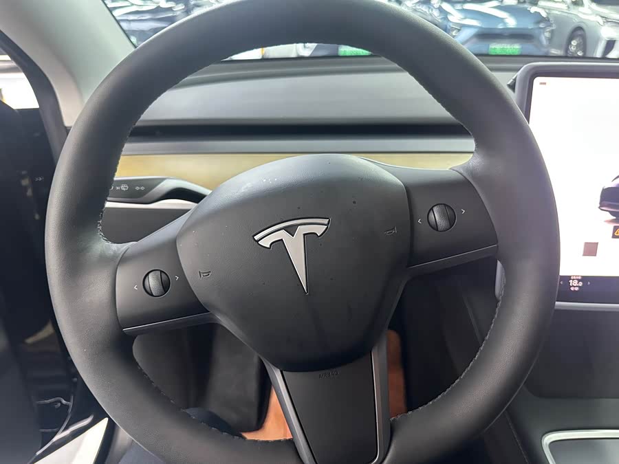 Model Y 2022 Facelift RWD - zdjęcie 6