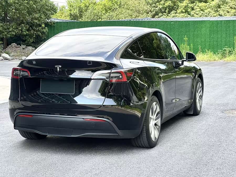 Model Y 2022 Facelift RWD - zdjęcie 6