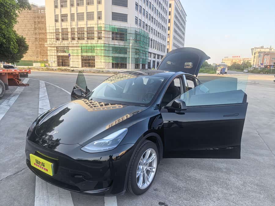 Model Y 2022 Facelift RWD - zdjęcie 9