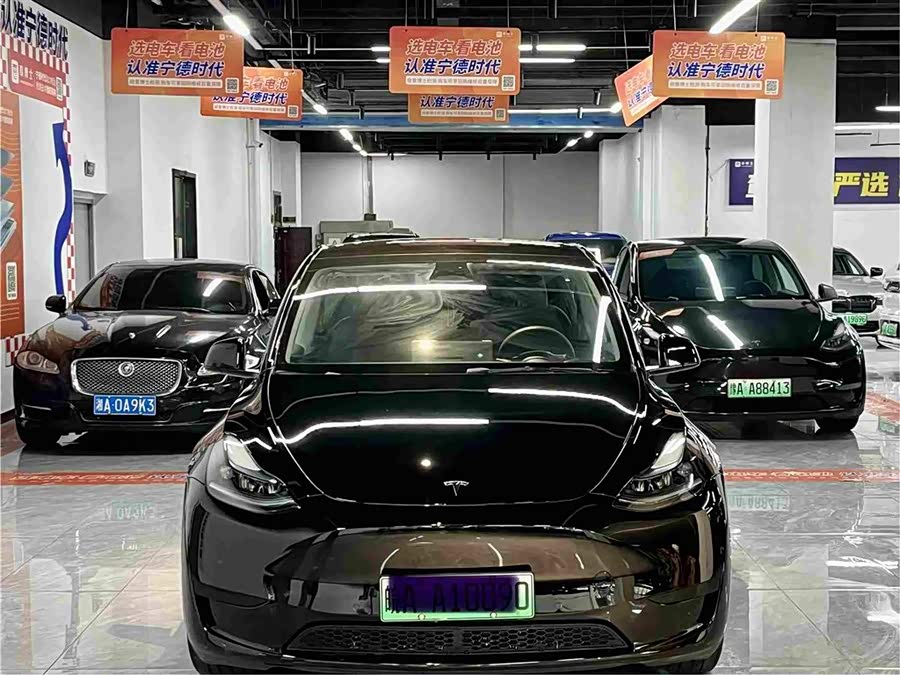 Model Y 2023 Rear-Wheel Drive Version - zdjęcie 2