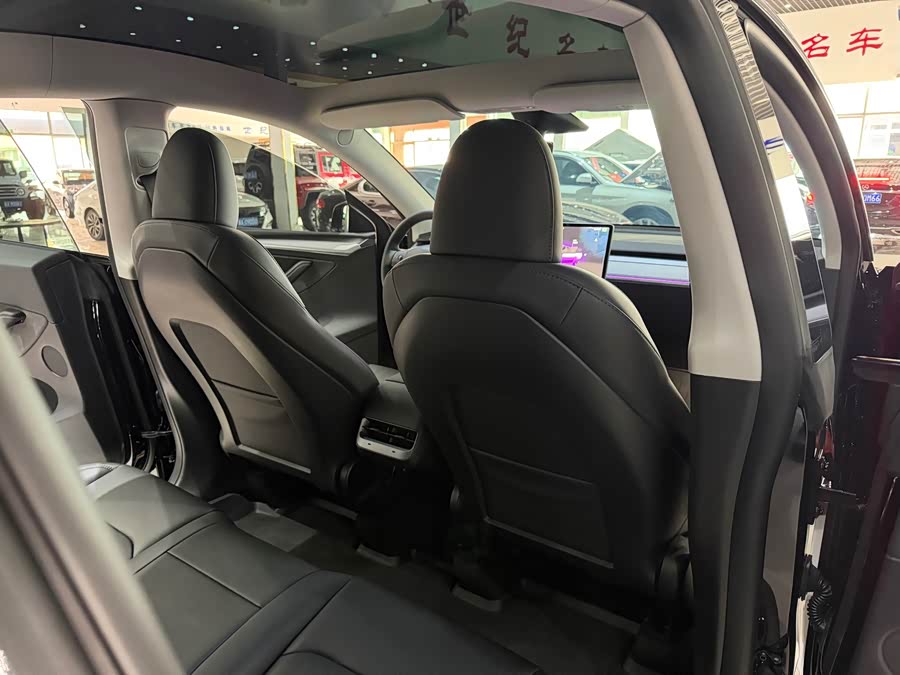 Model Y 2023 Rear-Wheel Drive Version - zdjęcie 12