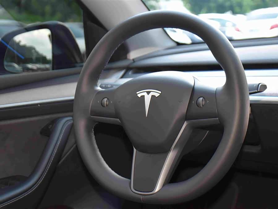 Model Y 2023 Rear-Wheel Drive Version - zdjęcie 13
