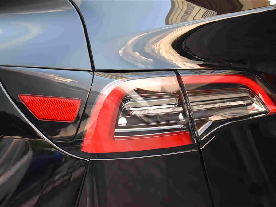 Model Y 2023 Rear-Wheel Drive Version - zdjęcie 20