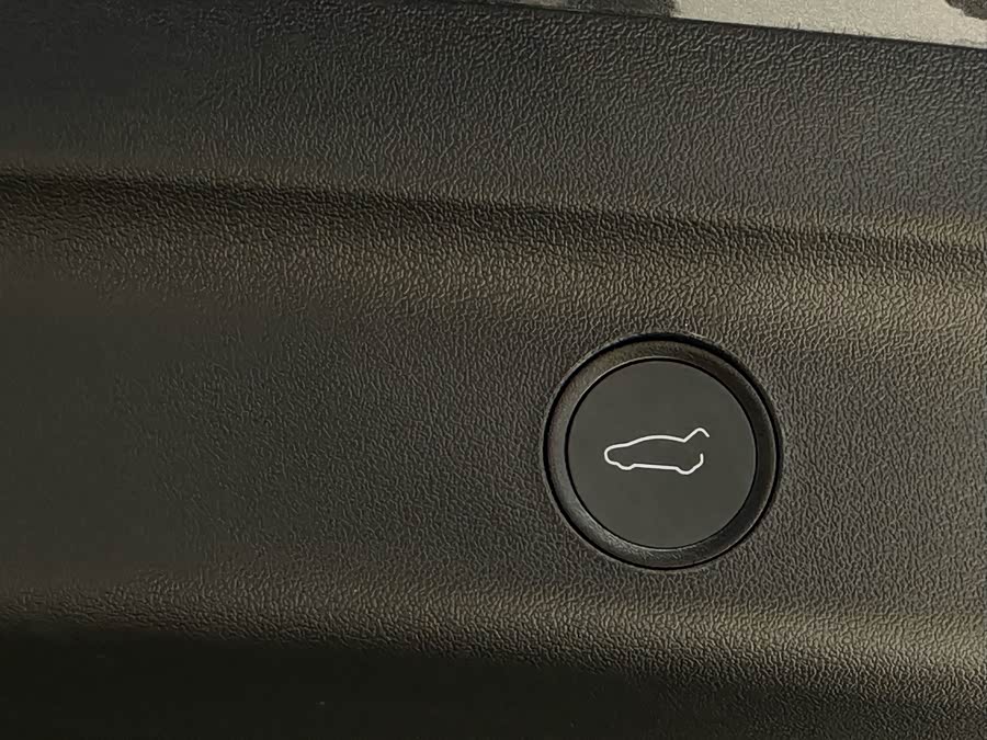 Model Y 2024 Long Range All-Wheel Drive Version - zdjęcie 17