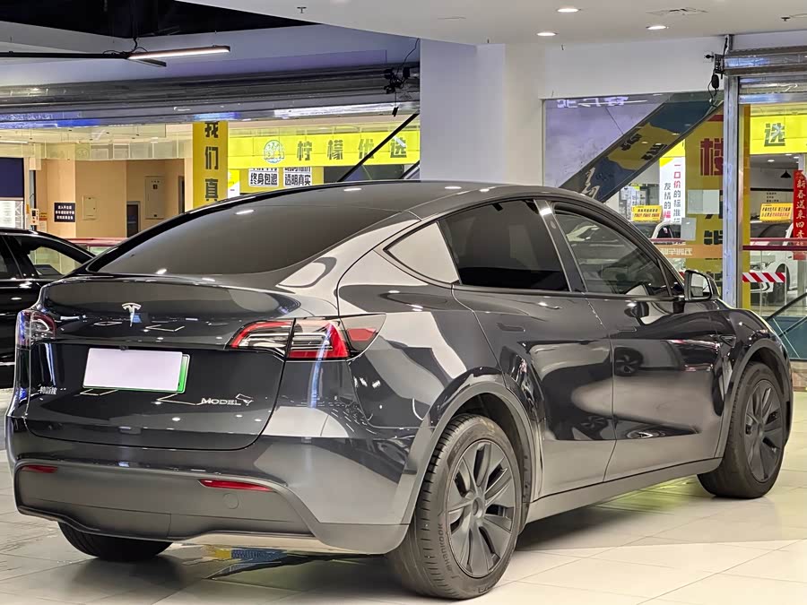 Model Y 2024 Long Range All-Wheel Drive Version - zdjęcie 3